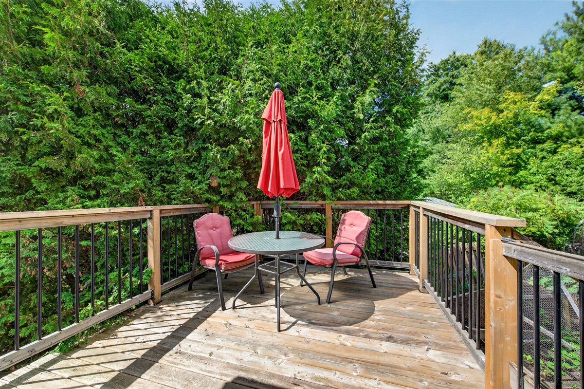 Vue 33 de la propriété réf. 24376487 – 151 Place Cadieux J5K 1B6