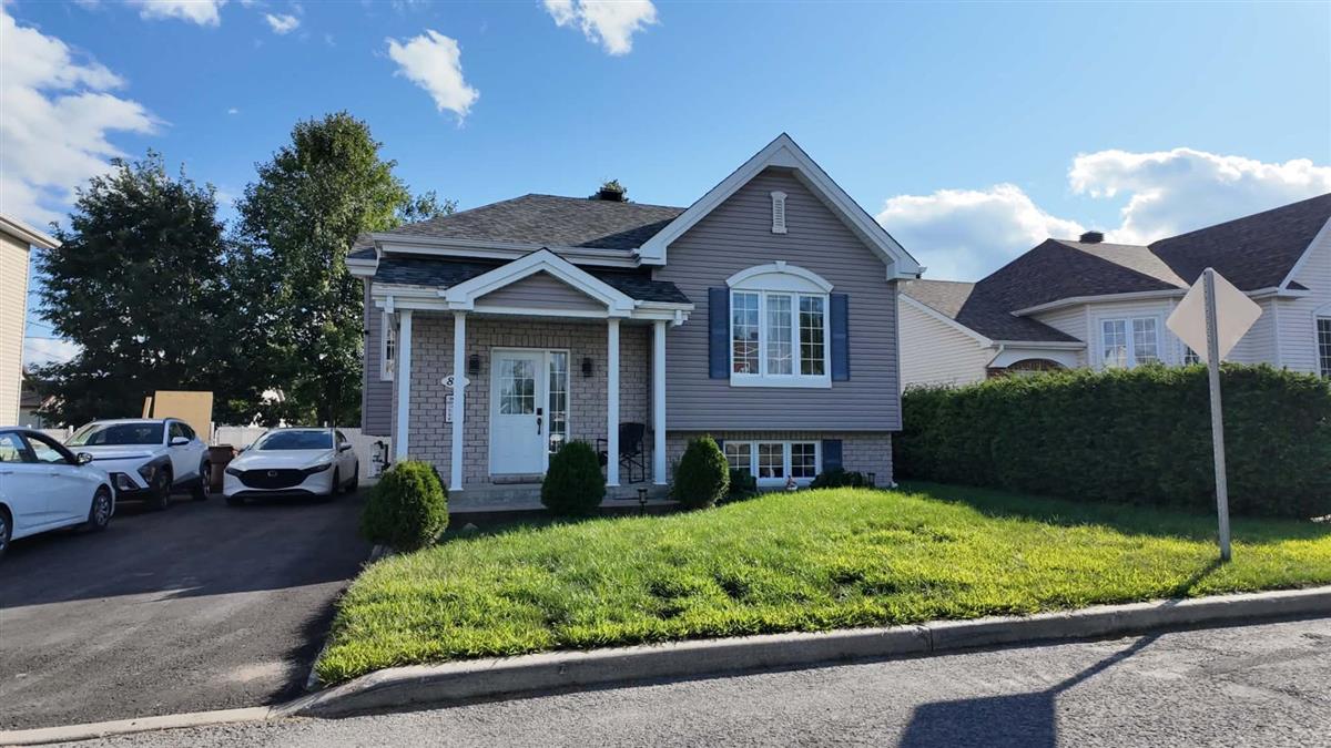 Maison de plain-pied à vendre, Saint-Lin/Laurentides