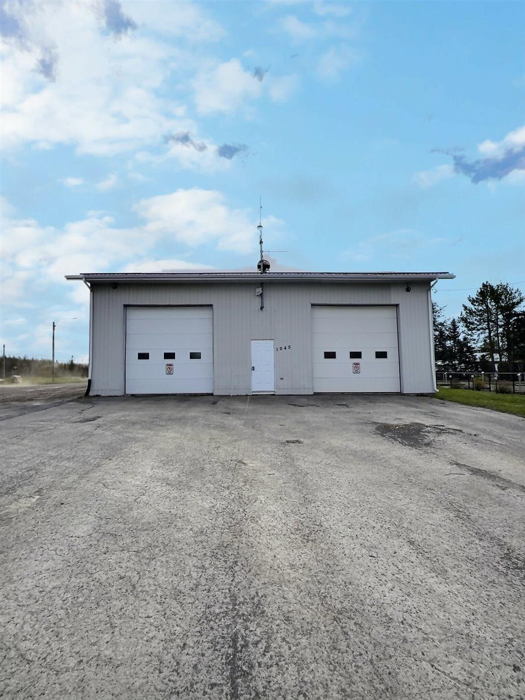1045 Route 195 — photo 1