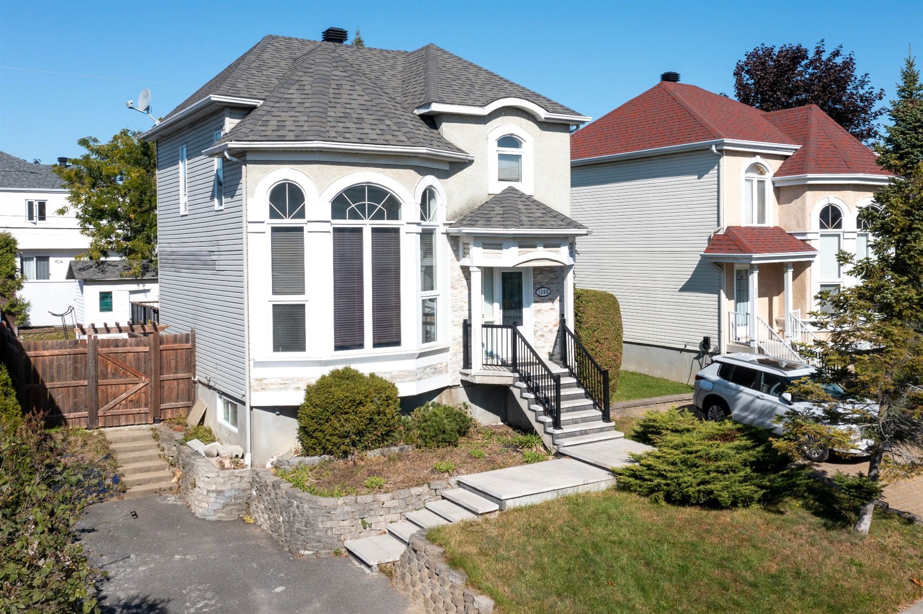 1366 Av. des Nénuphars — photo 1