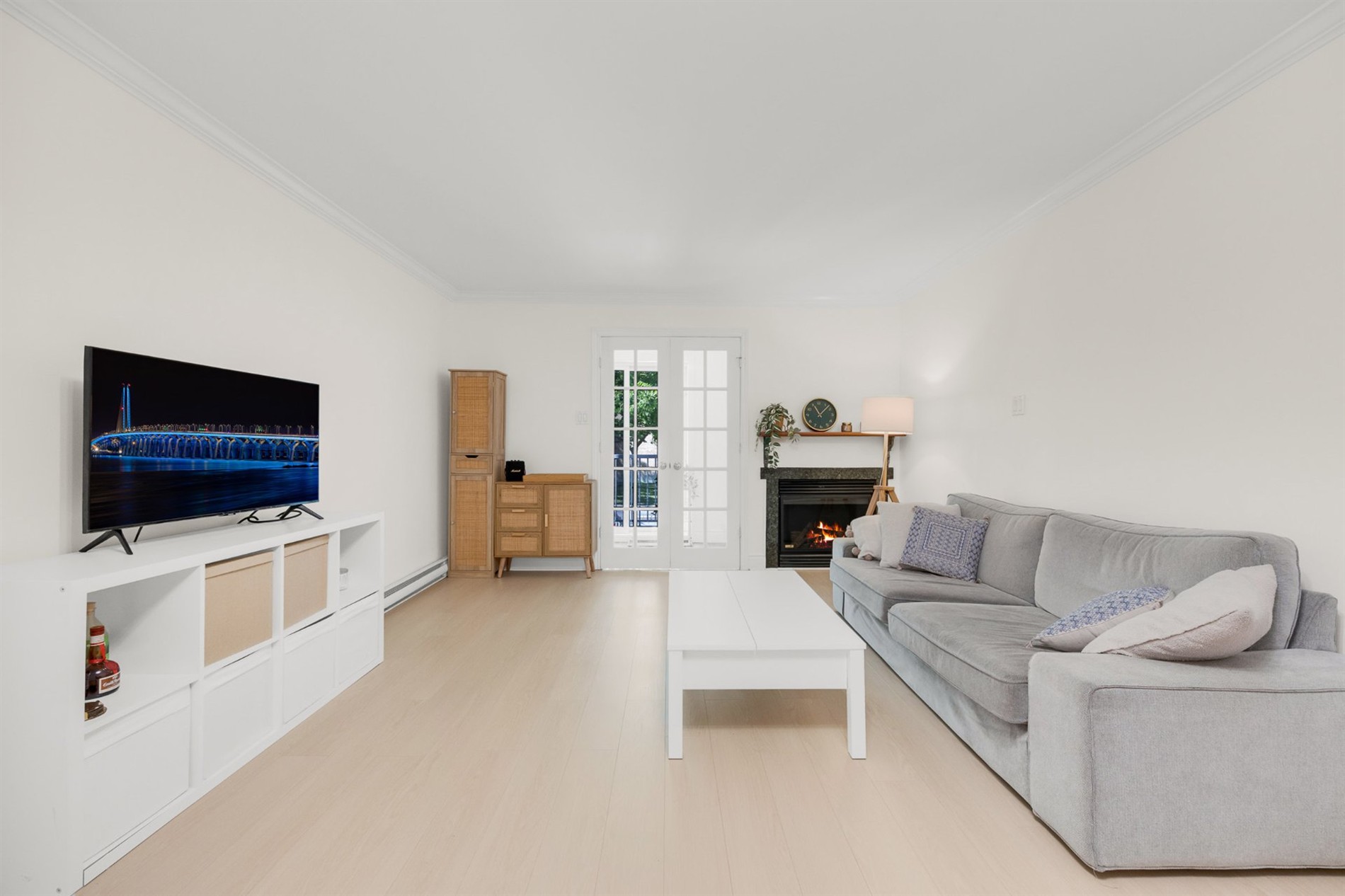 6922 Av. Irwin — photo 3