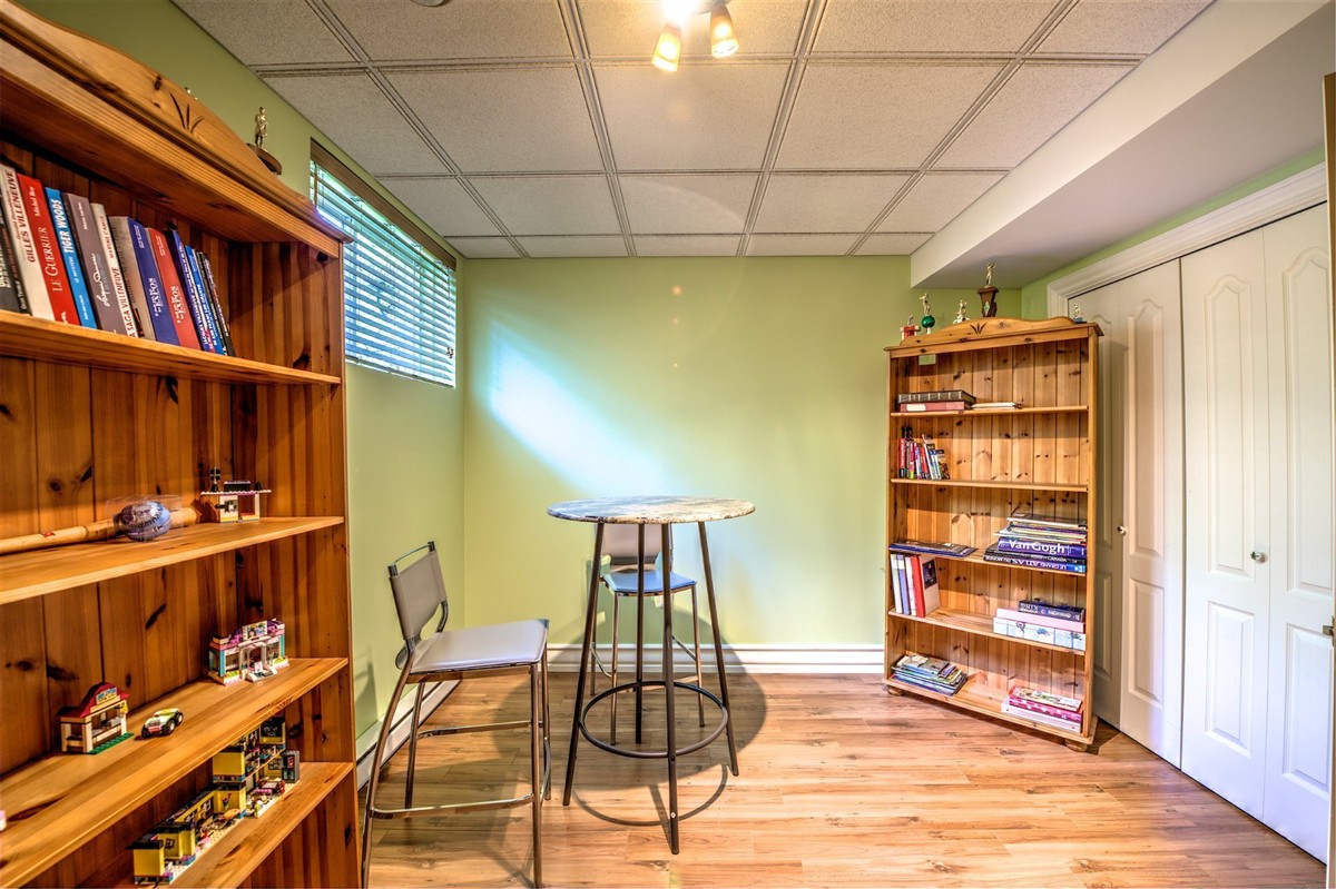 Photo 32