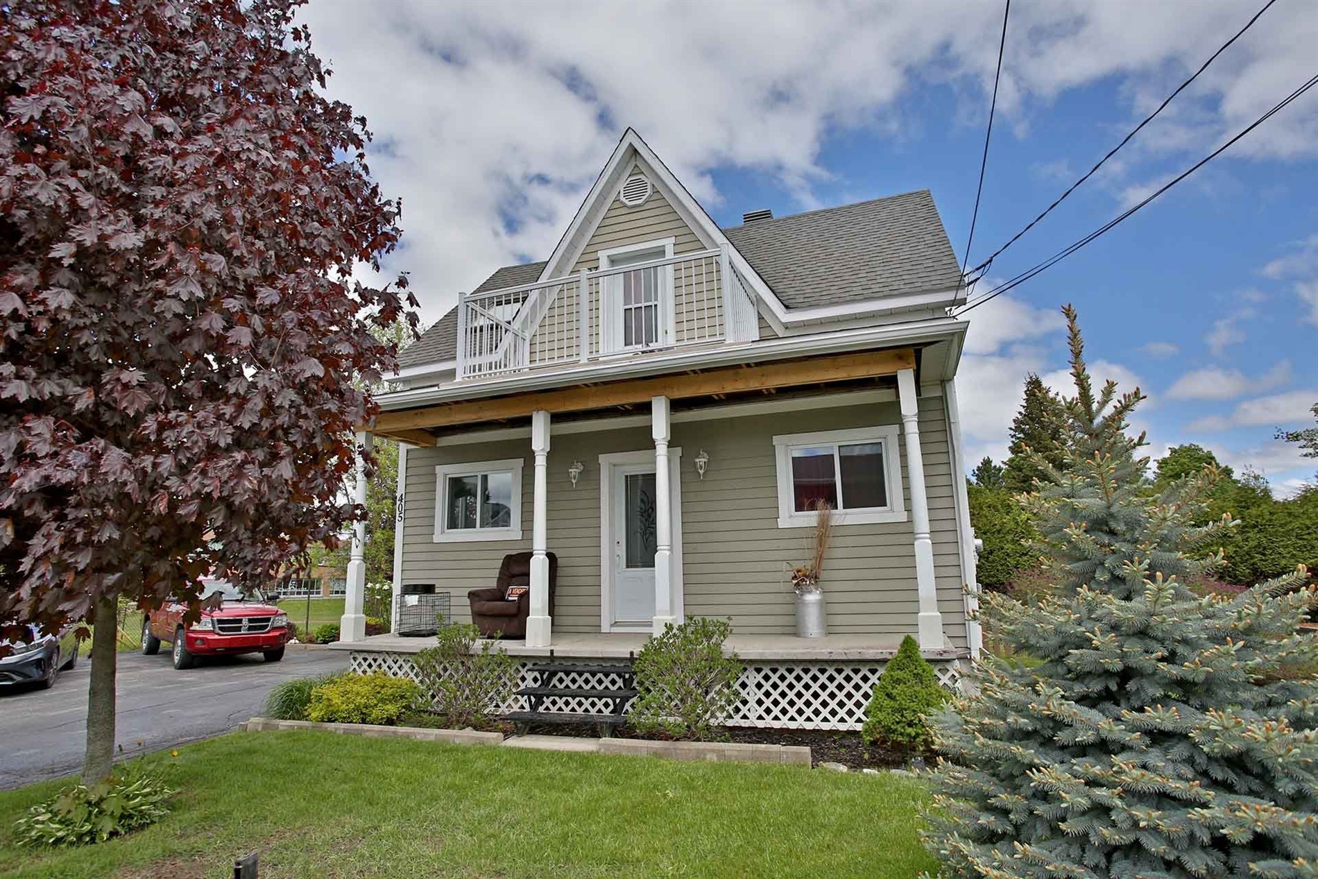 403Z-405Z Rue St-Paul E. — photo 1