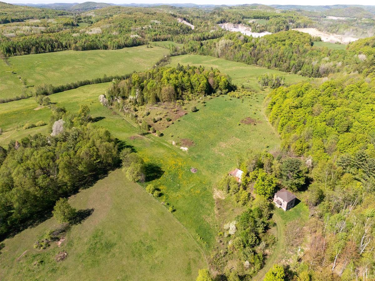 Ferme - 40 Route 321 S., Saint-André-Avellin