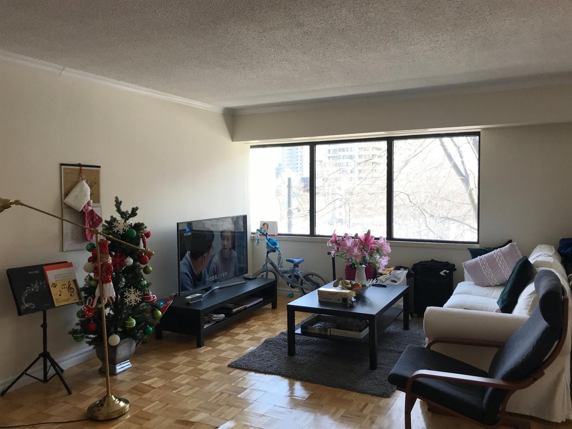 401-3001 Rue Sherbrooke O. — photo 3