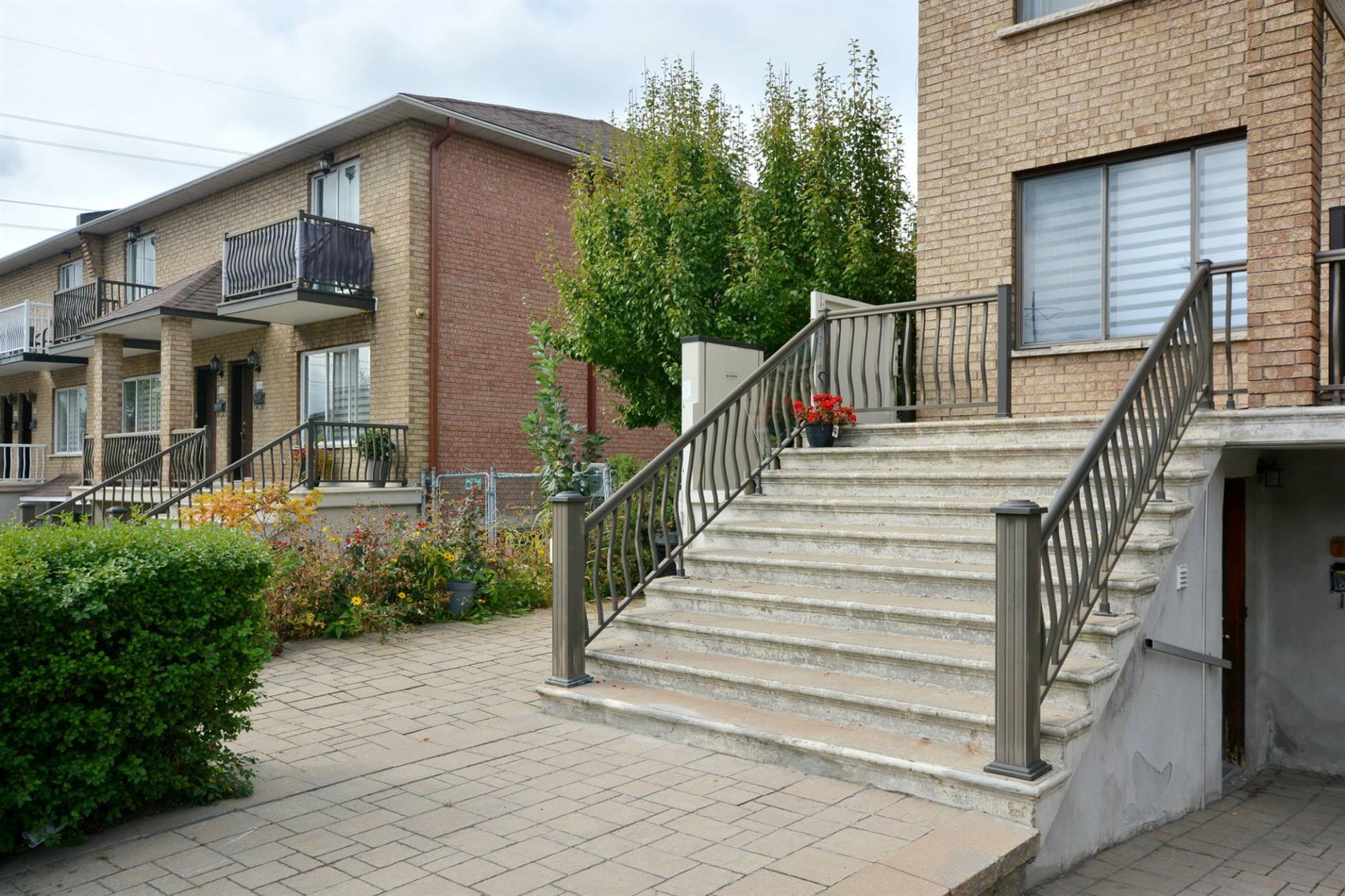 7321-7329 Rue Jarry E. — photo 3