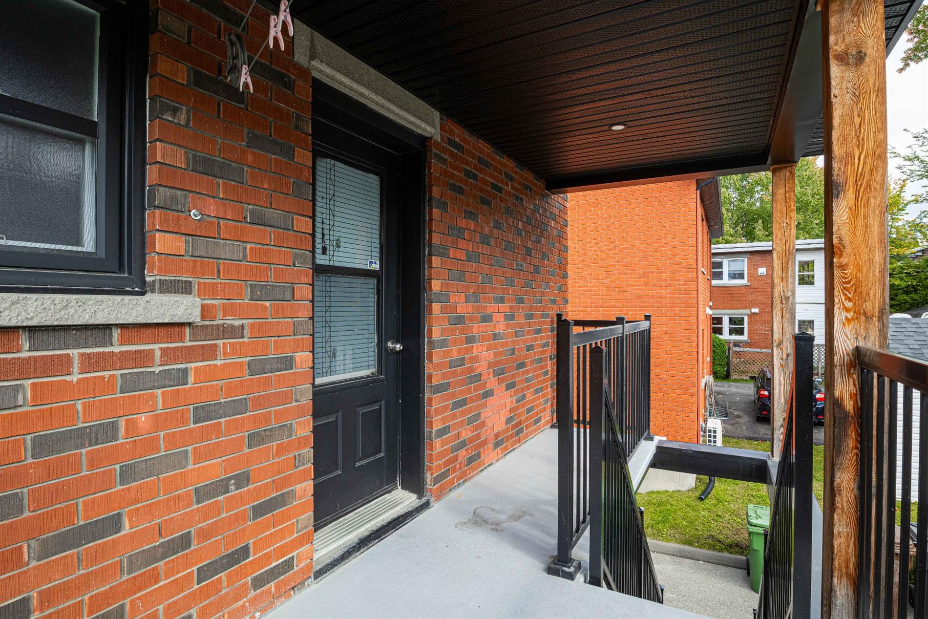 1506Z Rue St-André — photo 3