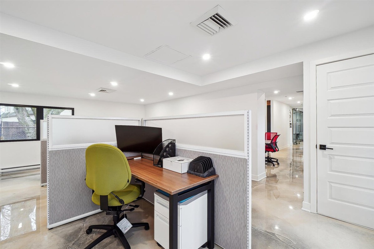 Bâtisse commerciale/Bureau à vendre, Mascouche, photo 14 de 21
