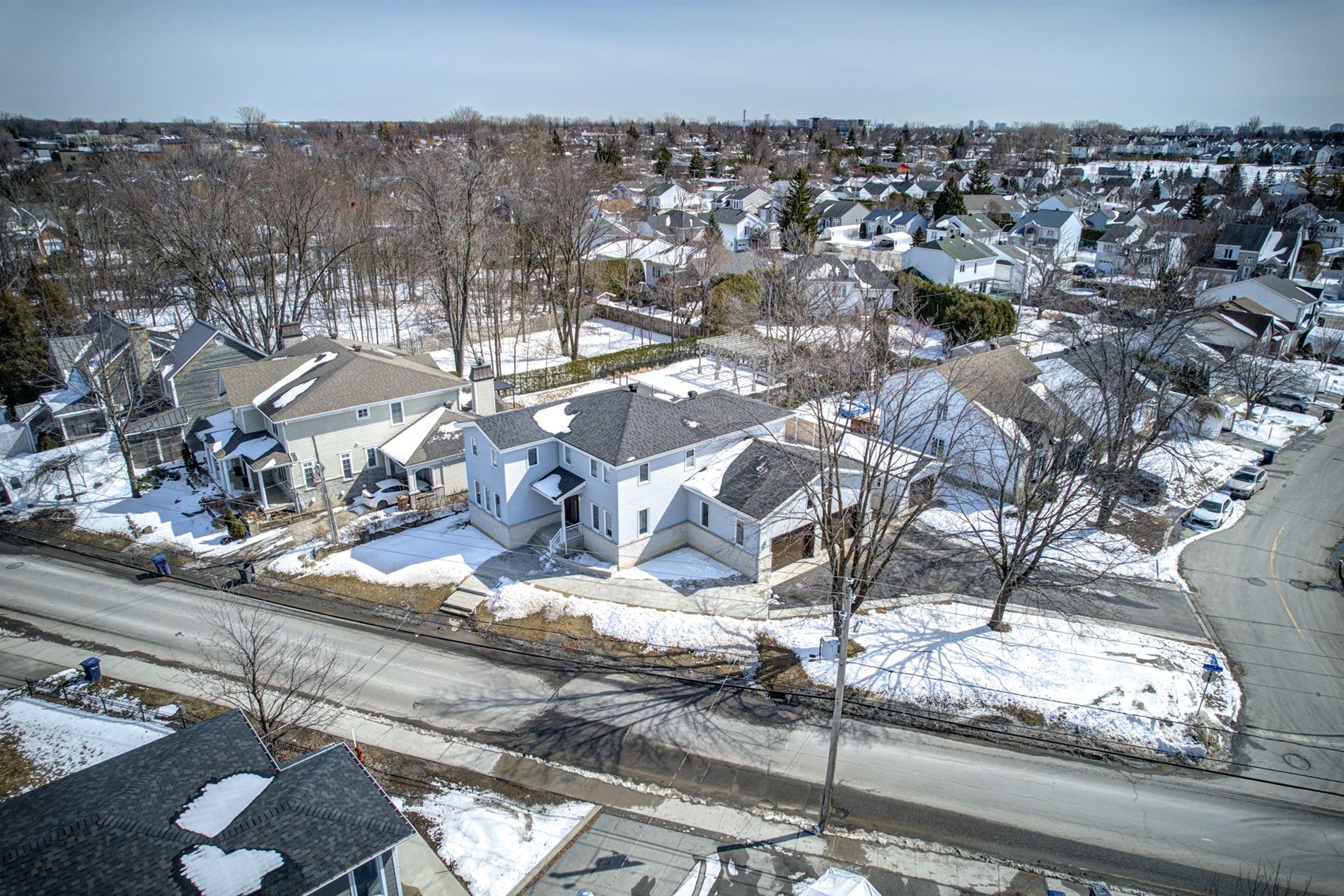 370 Boul. Ste-Rose — photo 1