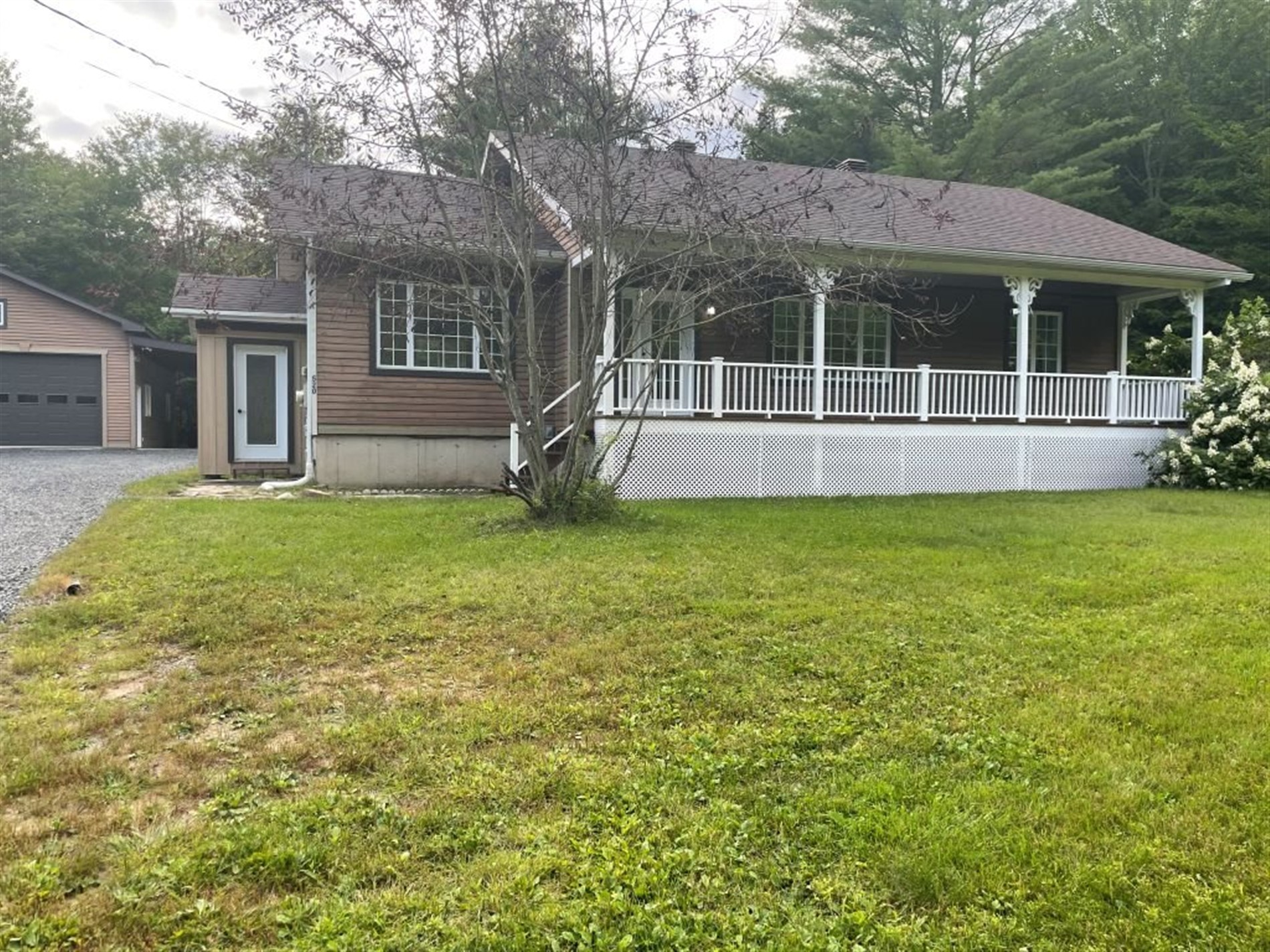 520 Ch. de Dunany — photo 1