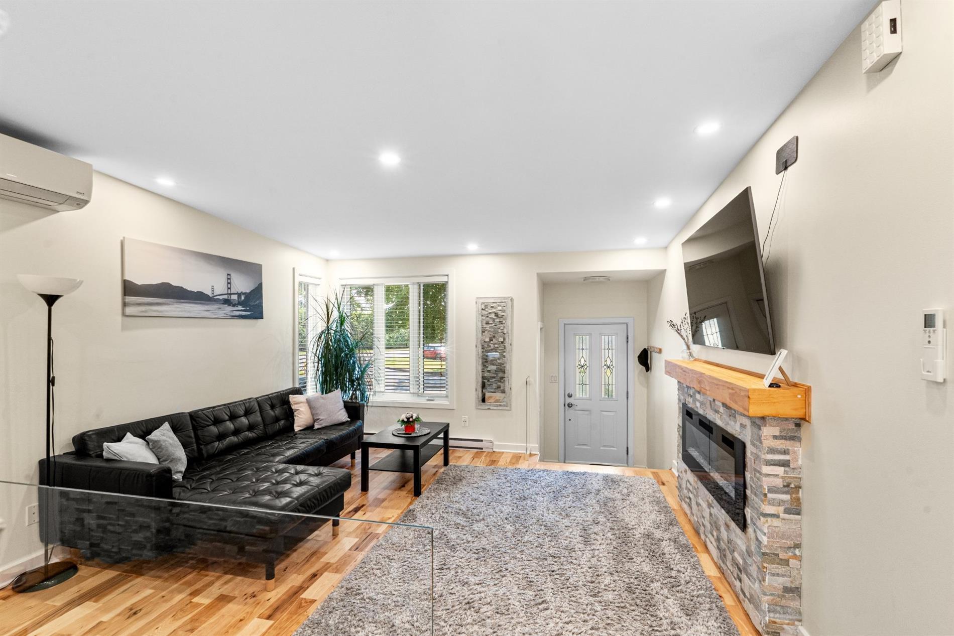 94 Av. Jolliet — photo 3