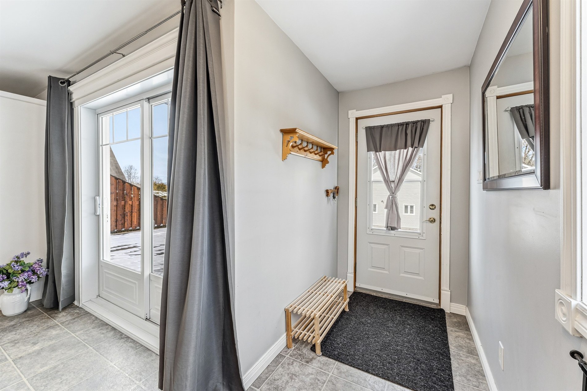 1107 Rue Principale E. — photo 3