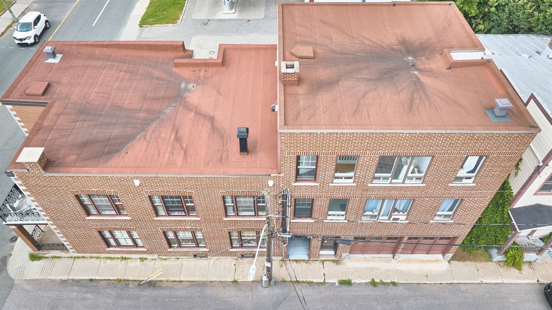 460-462 Rue Laviolette — photo 3