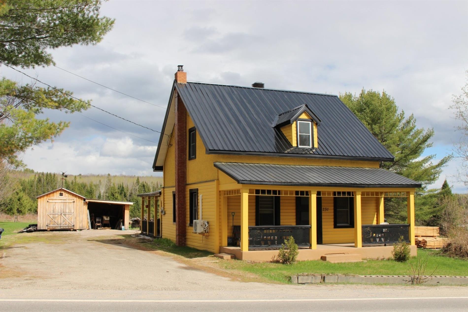 231 Route 107 — photo 1