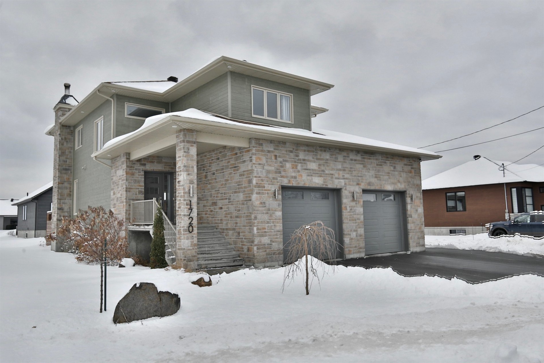 1720 Rue Daragon — photo 2