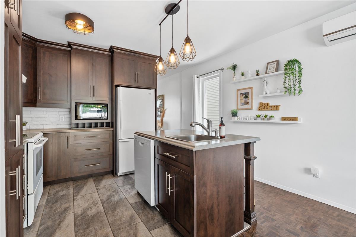 Maison de plain-pied, Mascouche, photo 12 de 34