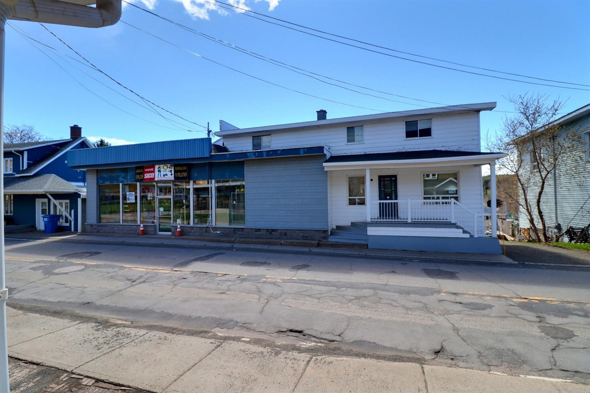 251 Boul. Bégin — photo 2