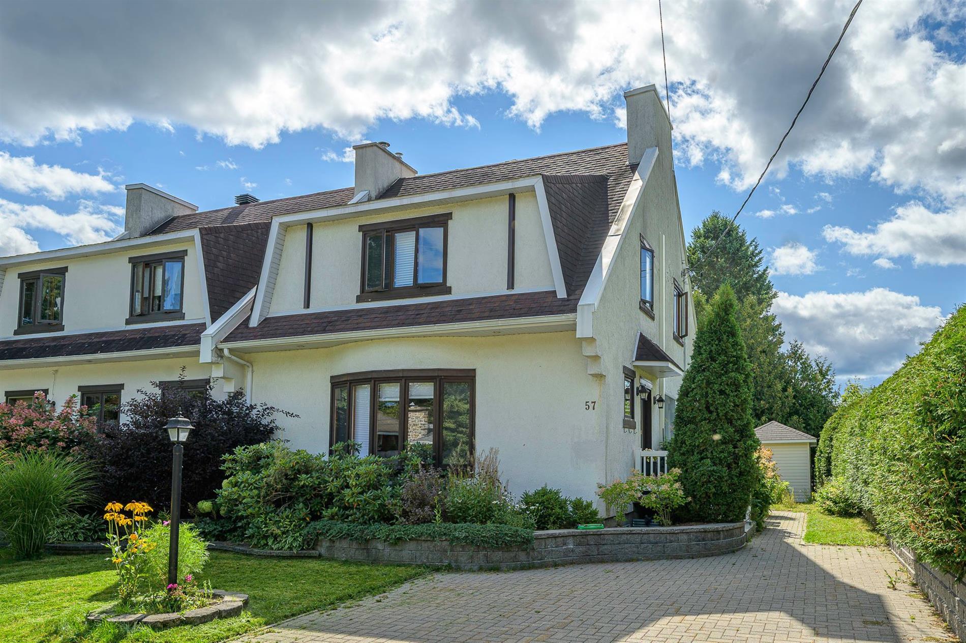 57 Av. St-Joseph — photo 1