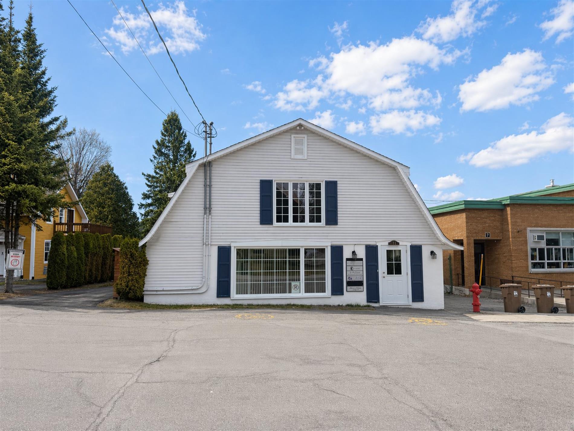 41 Av. Filion — photo 3
