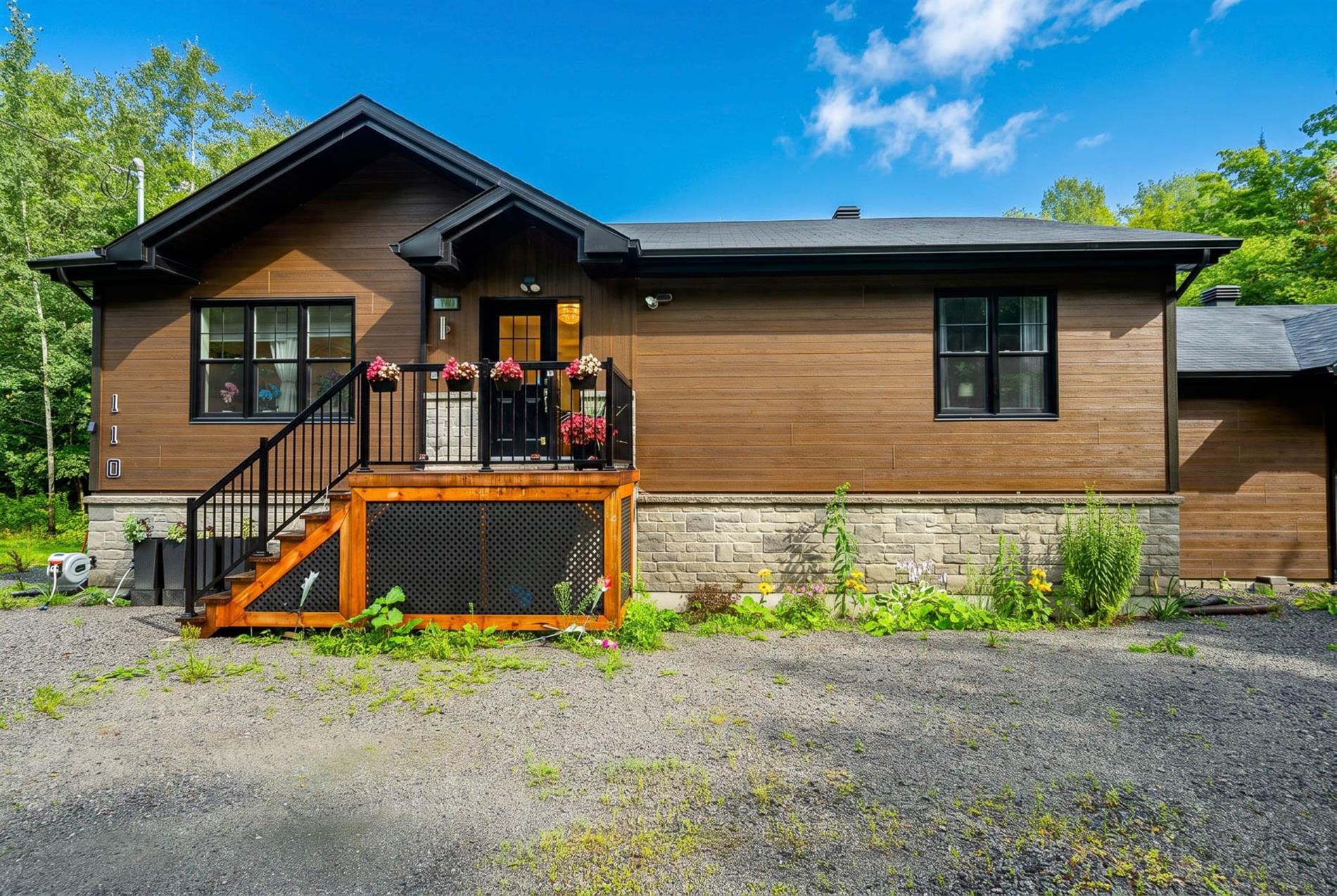 110 Rue Philipon — photo 3