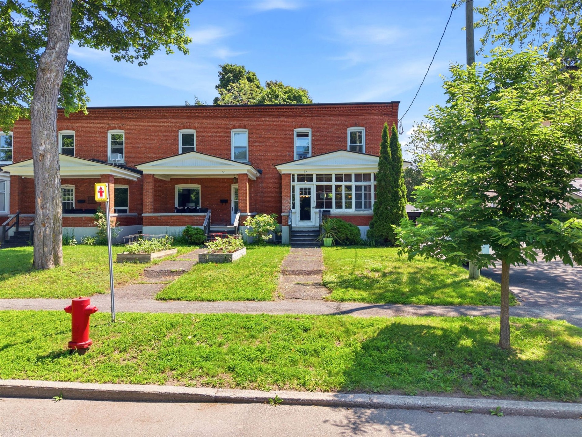 65 Rue Lorne — photo 1