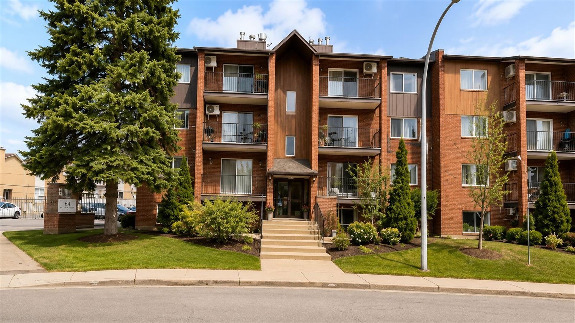 3521 Rue Charles-Daoust — photo 1