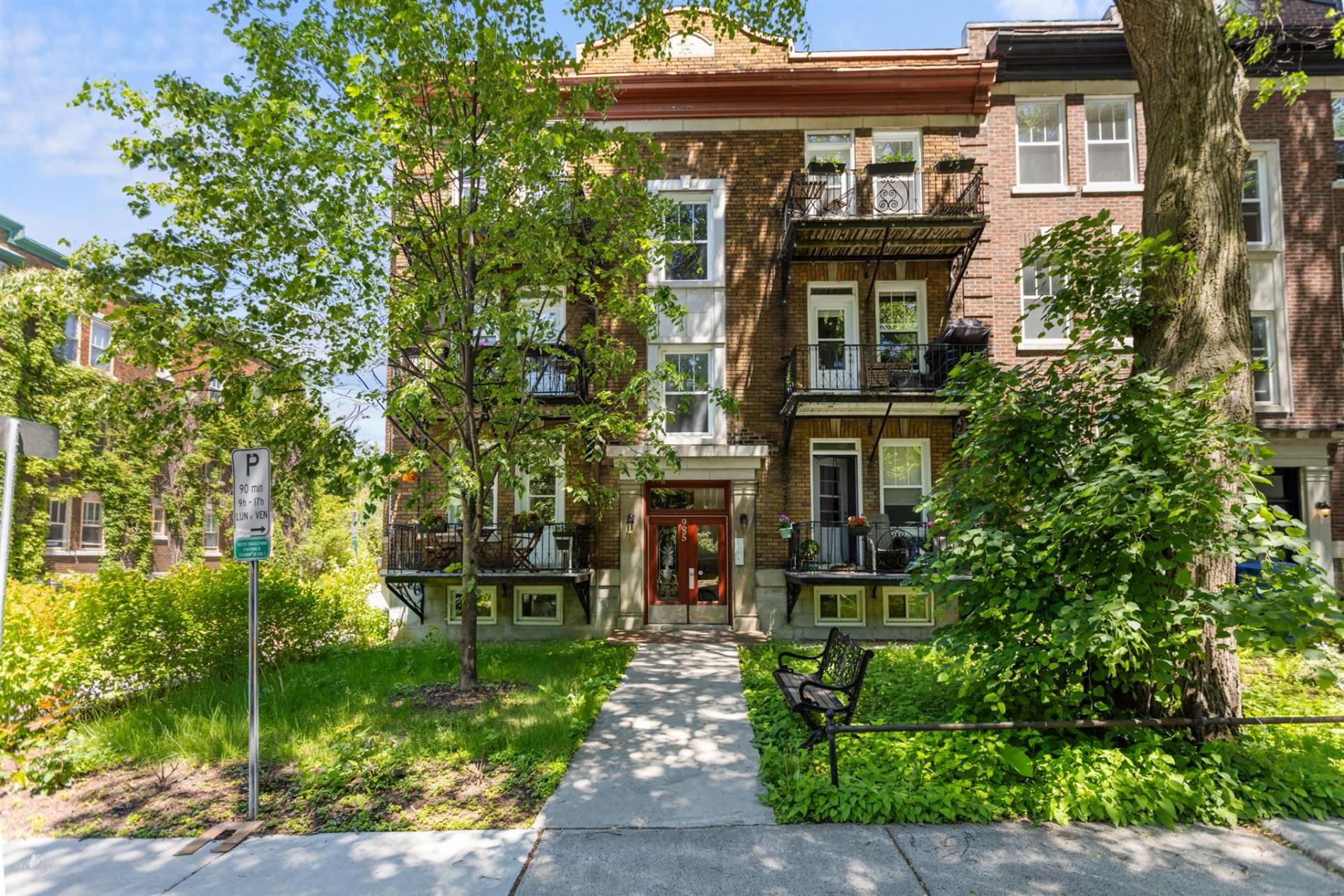 3-985 Av. de Manrèse — photo 2