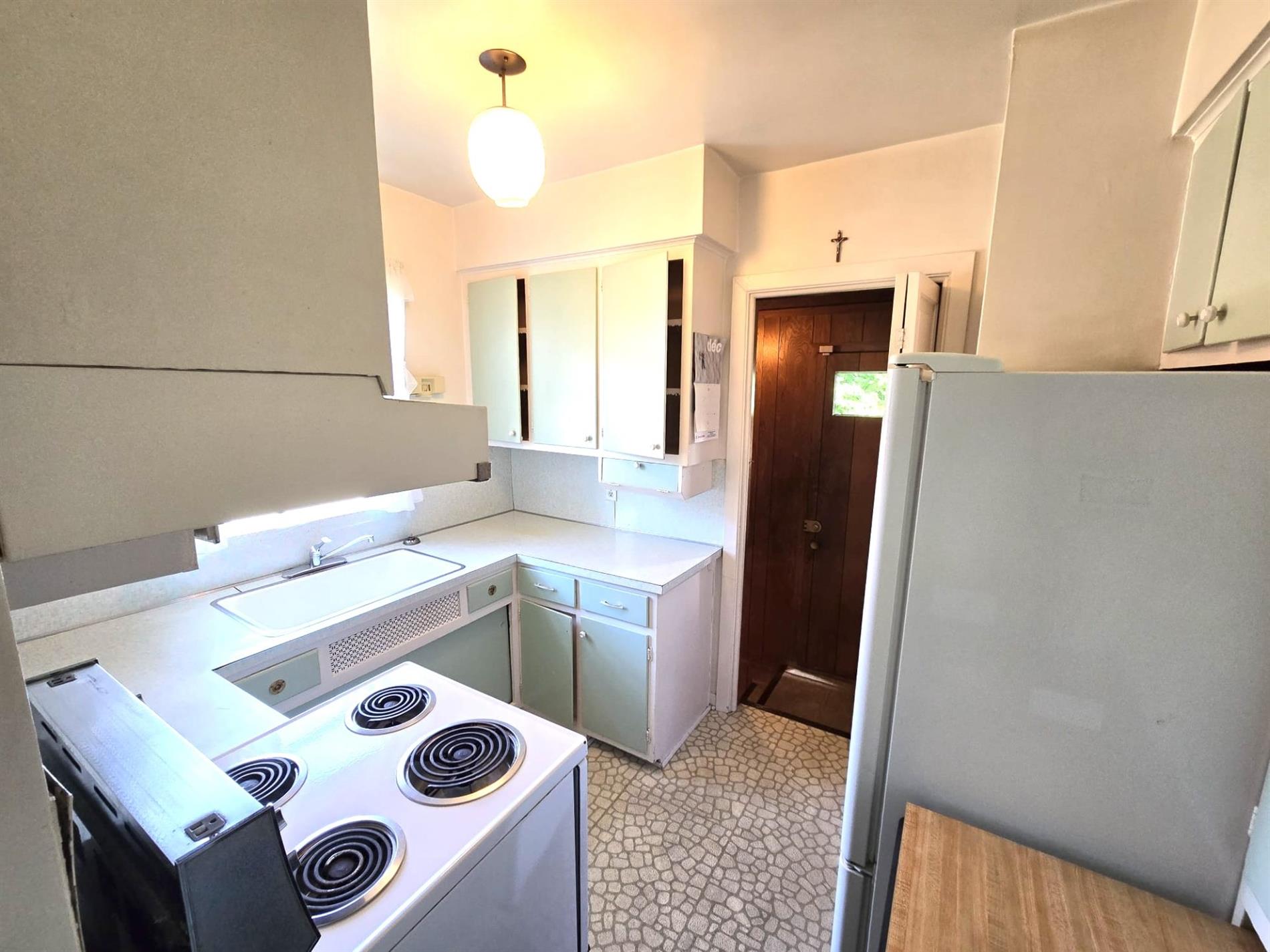 565 Rue Marlatt — photo 3