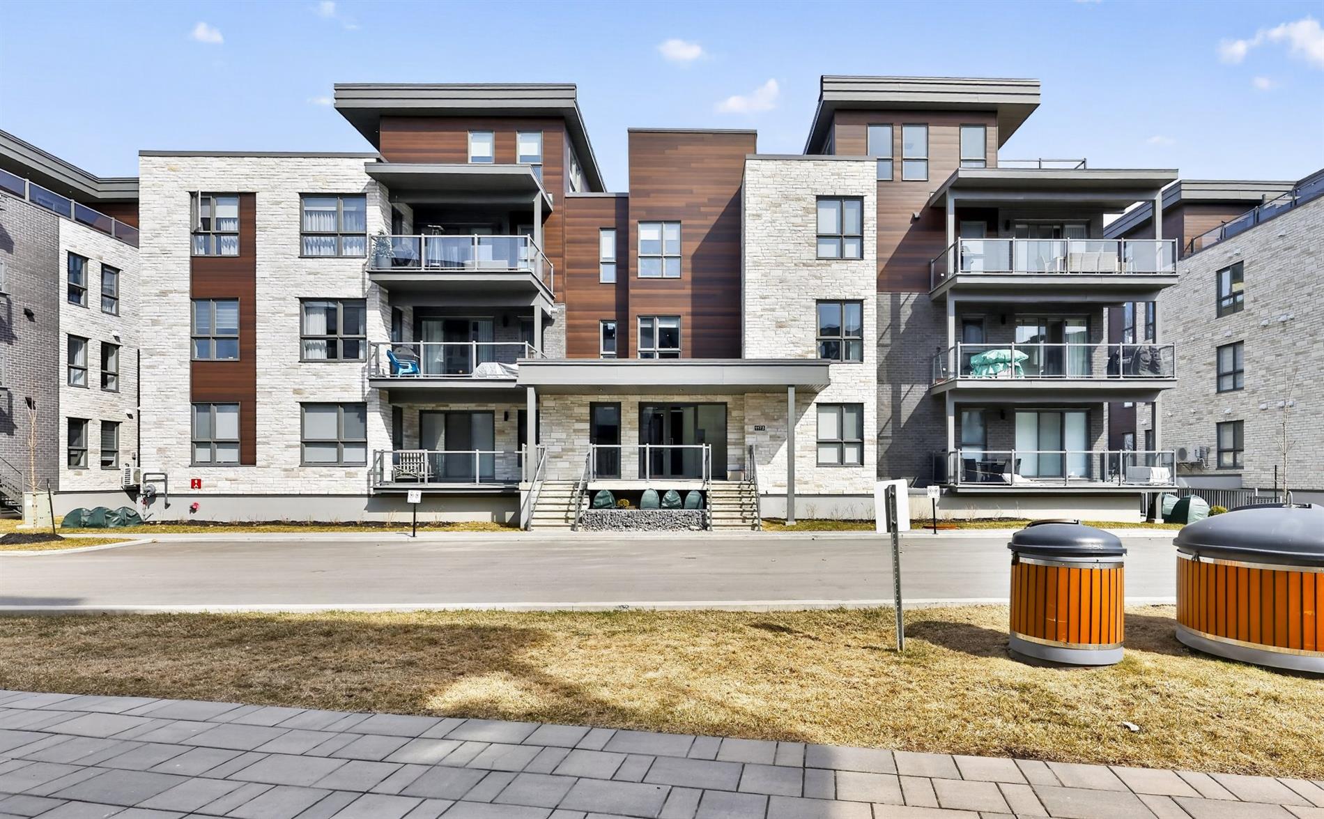 1175 Rue Marie-Gérin-Lajoie — photo 1