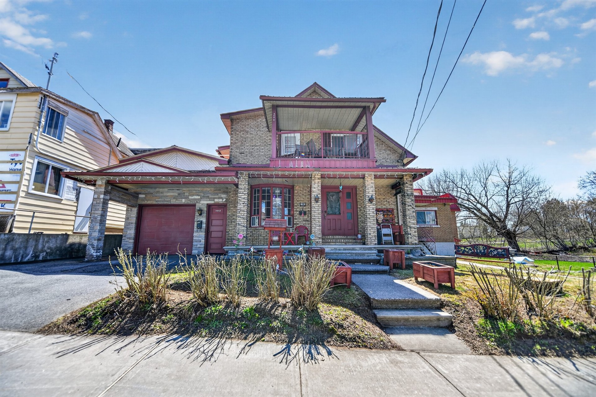 128-128C Rue de Westmount — photo 1