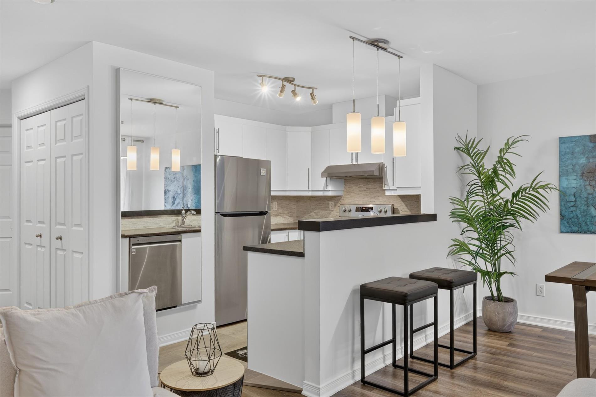 6580 Rue Claudel — photo 3