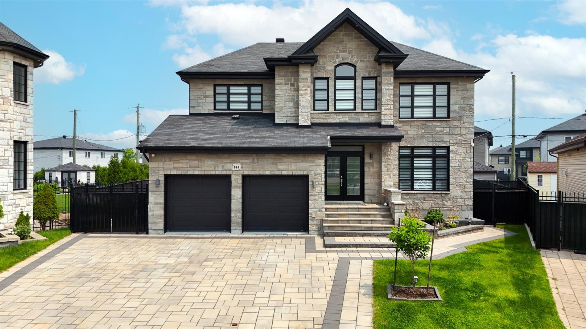 144 Rue Jacques-Hétu — photo 1