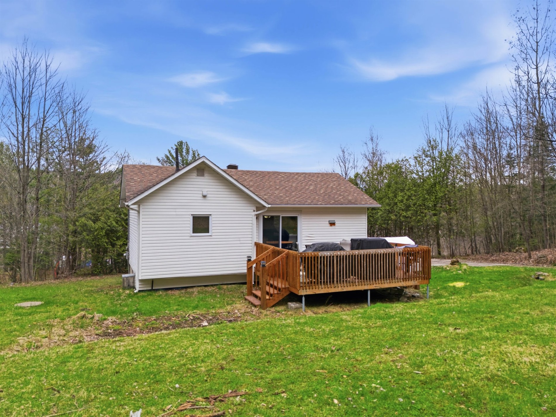 5739 Route 220 — photo 2