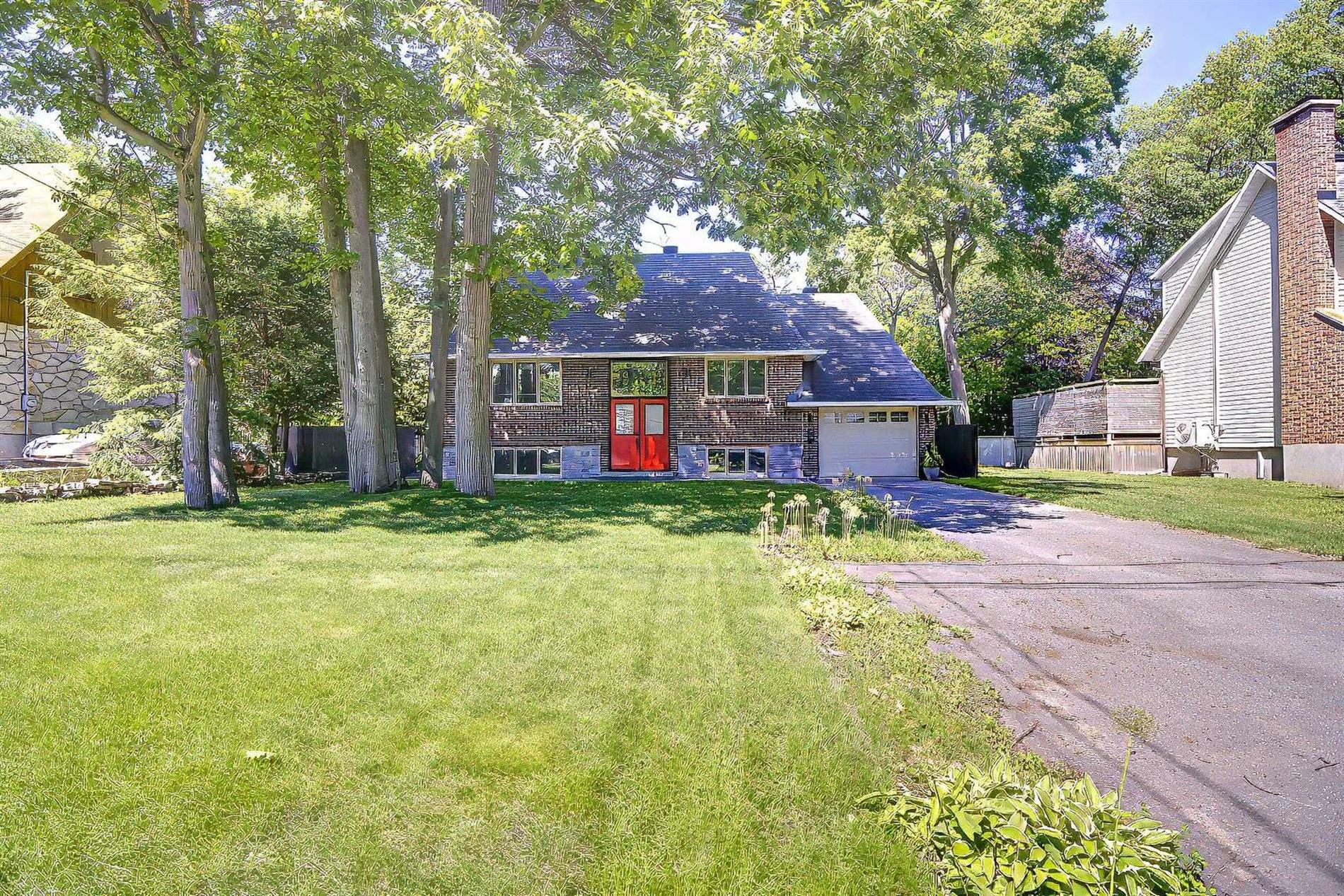 14 Rue Thomas-Dennis — photo 1