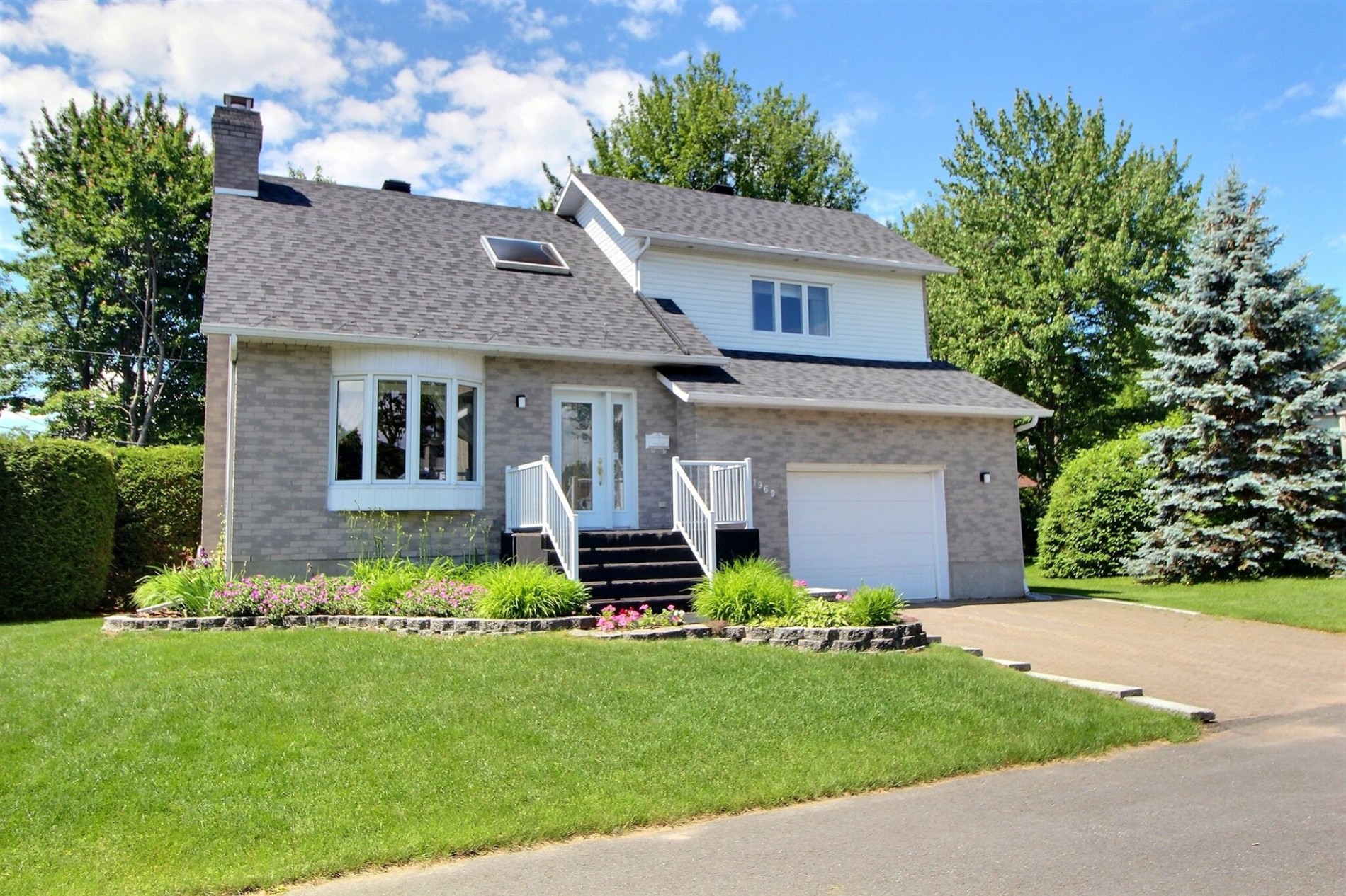 1960 Av. Albert-Dufresne — photo 1