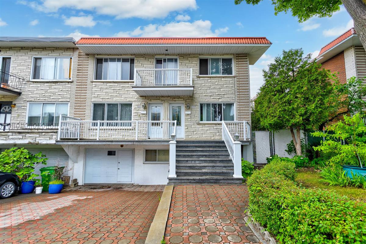 Triplex - 9045-9047 Rue Grasset, Montréal (Saint-Léonard)