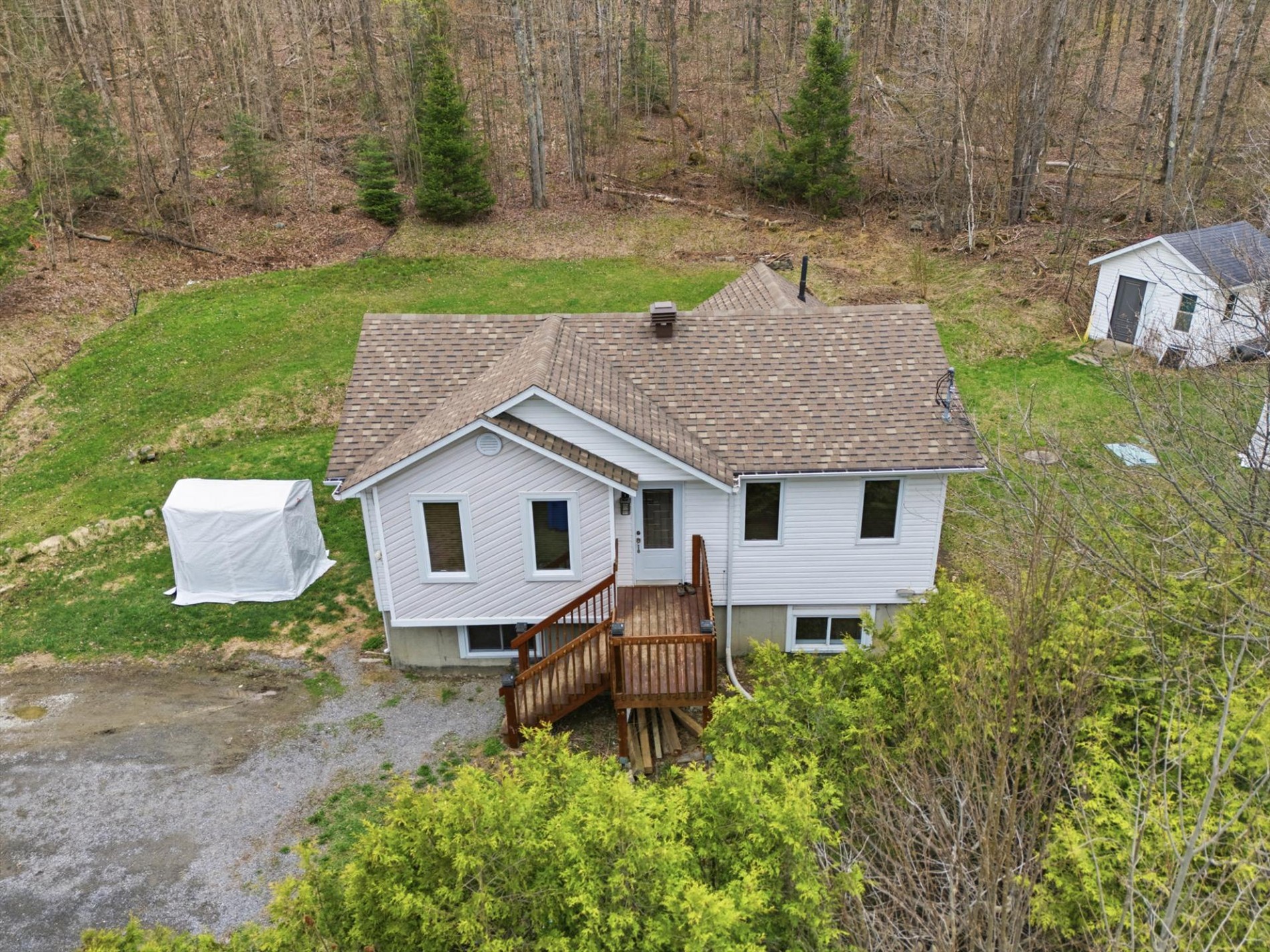 5739 Route 220 — photo 1