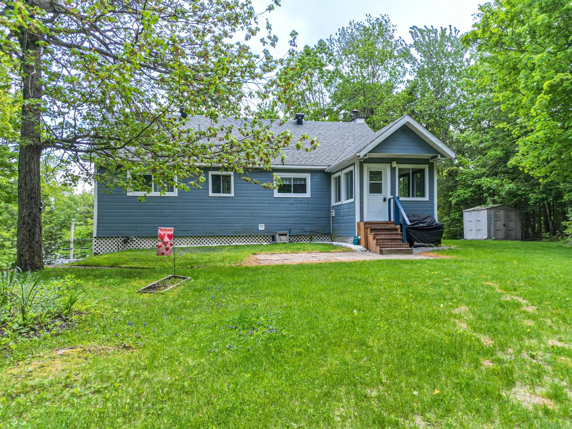 14 Ch. Lakeshore — photo 1