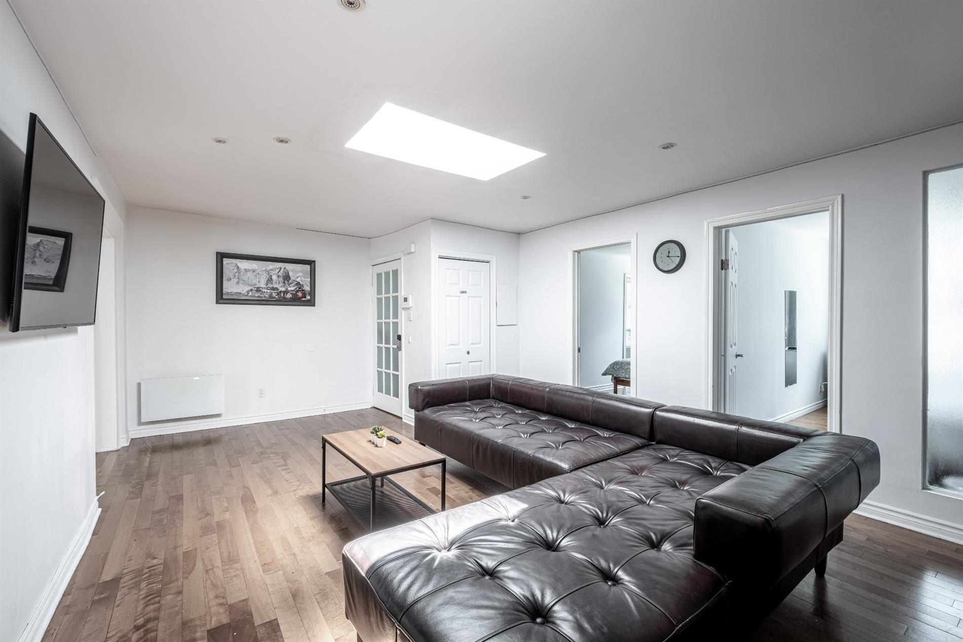 5123 Boul. St-Laurent — photo 2
