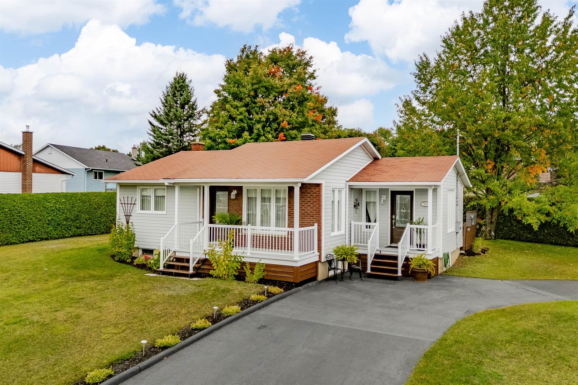247 Rue du Vicaire-Morin — photo 2