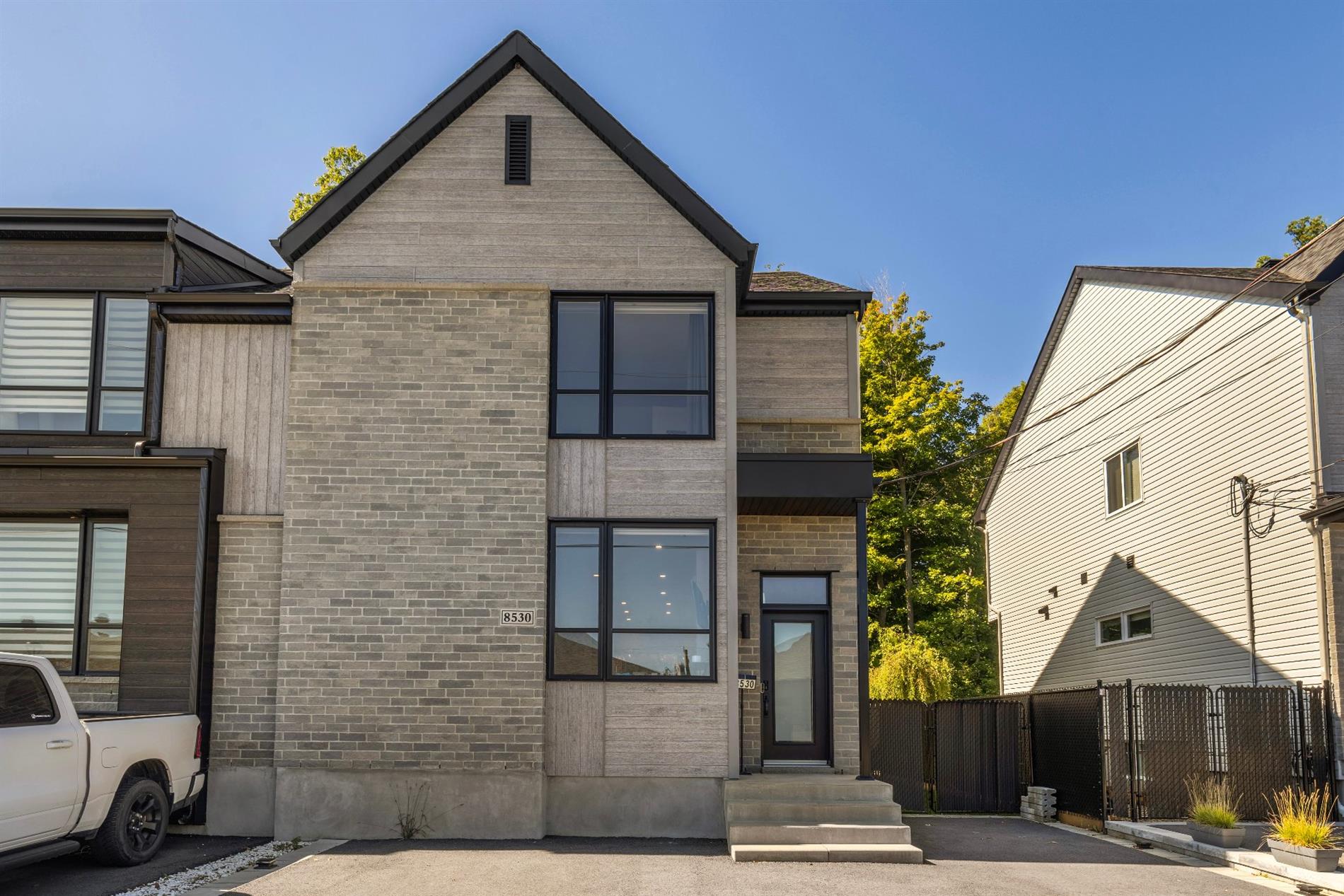 8530 Rue Siméon-Lamarche — photo 1