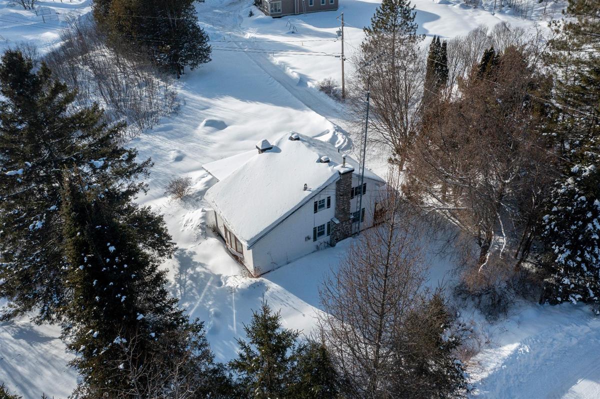 Vue 25 de la propriété réf. 20480406 – 903 Ch. du Lac-Renaud J8B 2T5