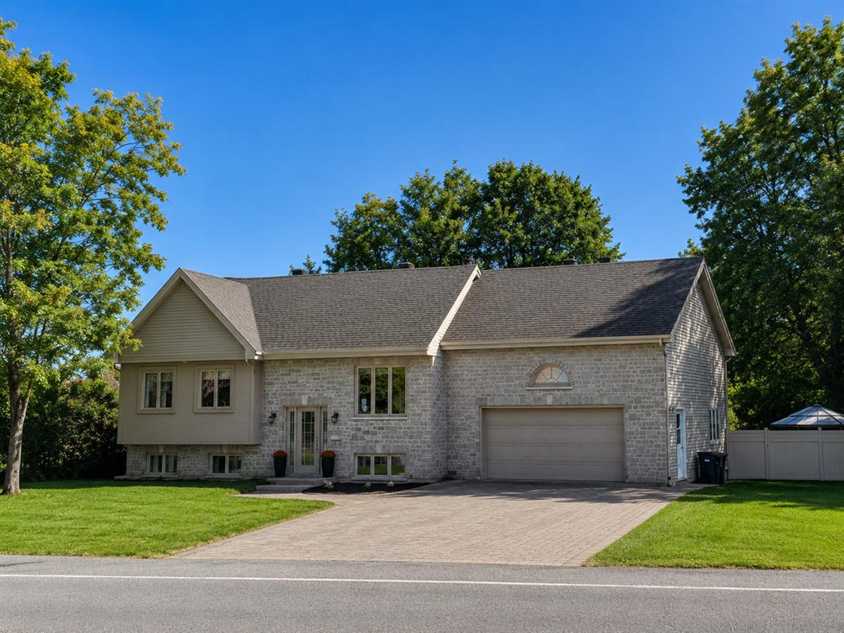Maison de plain-pied - 544 Ch. du Bord-de-l'Eau, Laval (Sainte-Dorothée)