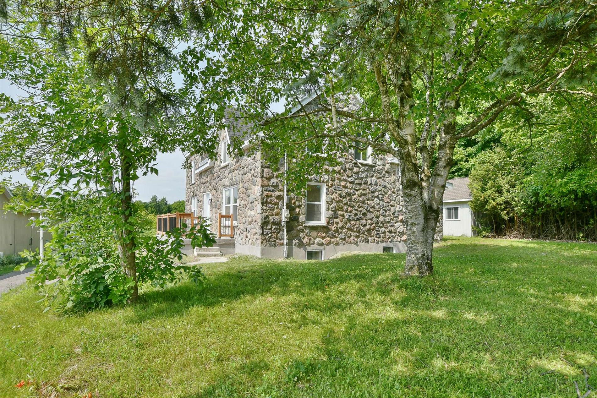 5421 Ch. du Lac — photo 1