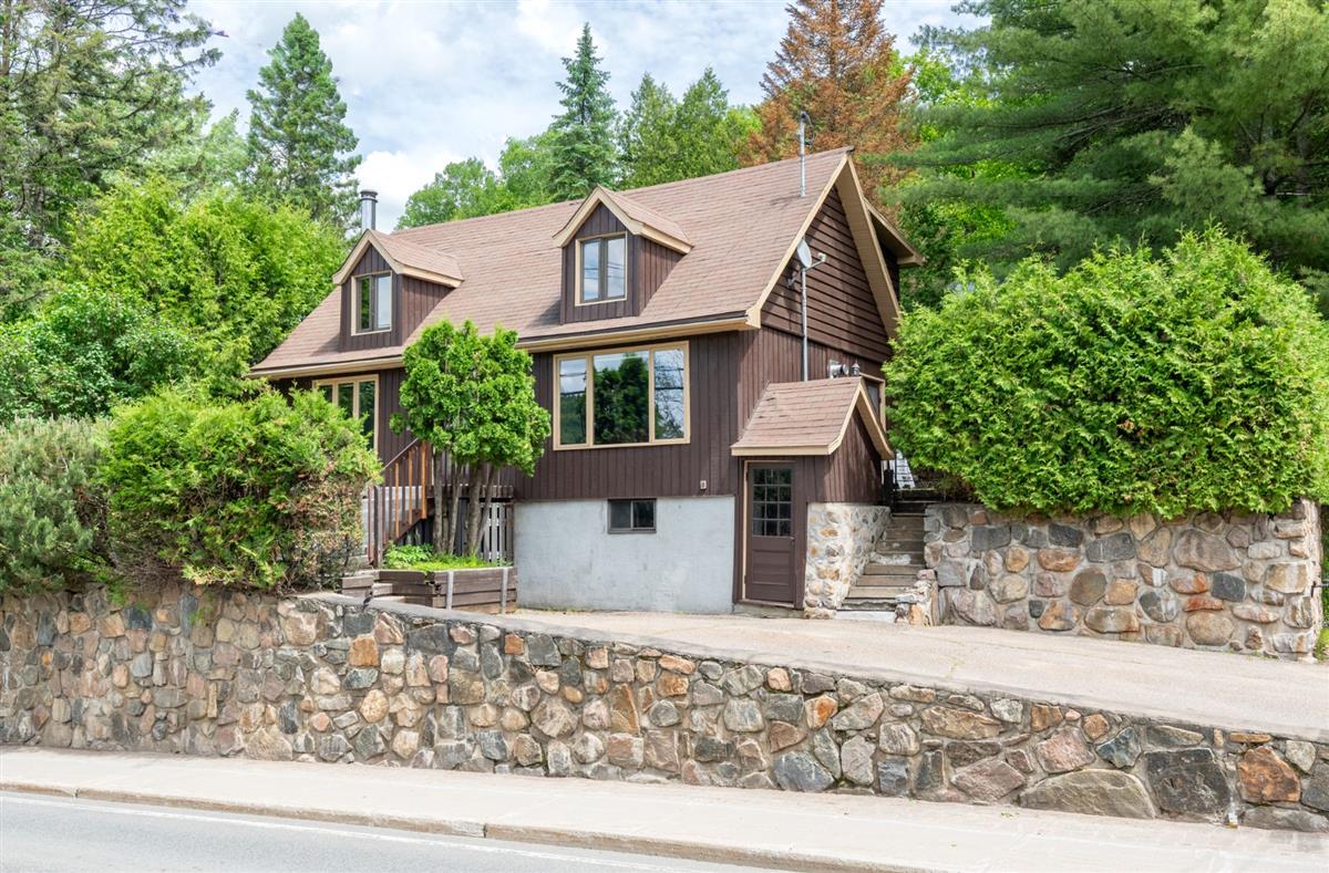 Maison à un étage et demi - 1845 Ch. du Village, Mont-Tremblant