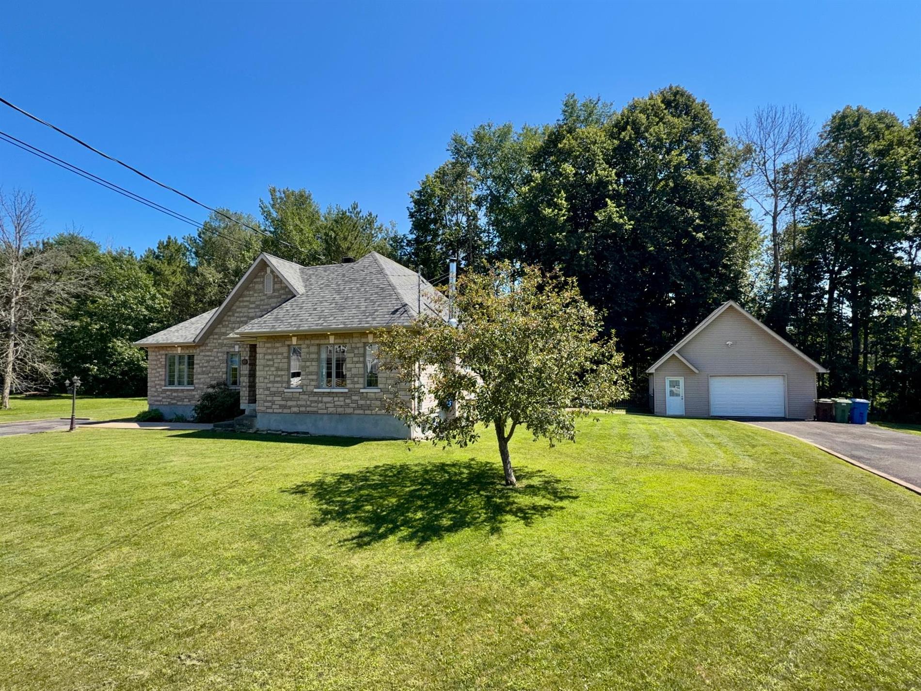 45 Tsse Raymond — photo 1
