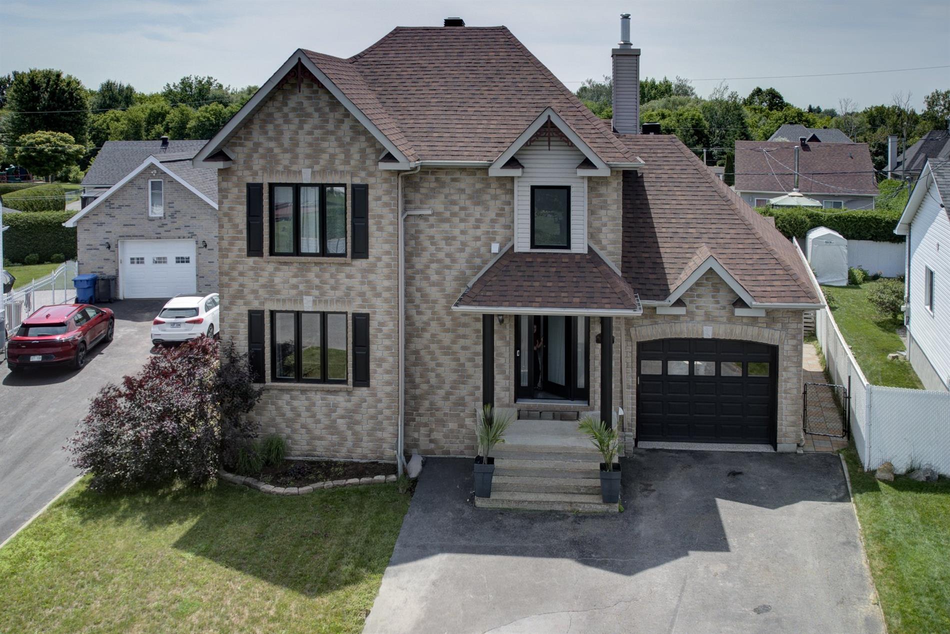 1286 Rue Germaine-Guèvremont — photo 1