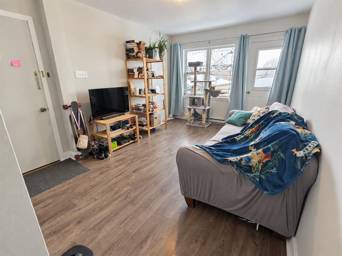 Photo 44