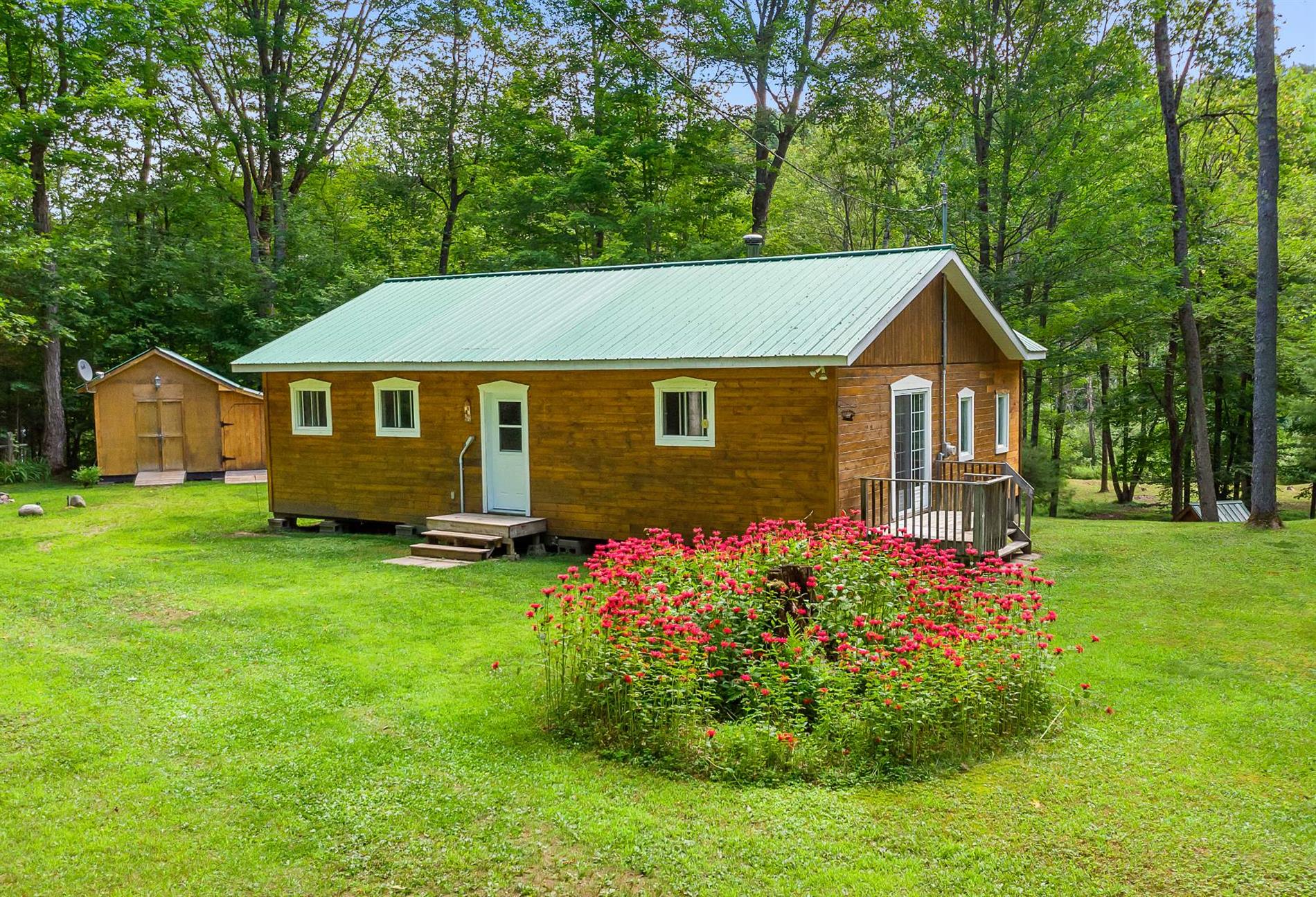 17-20 Ch. Beaver Bay — photo 1