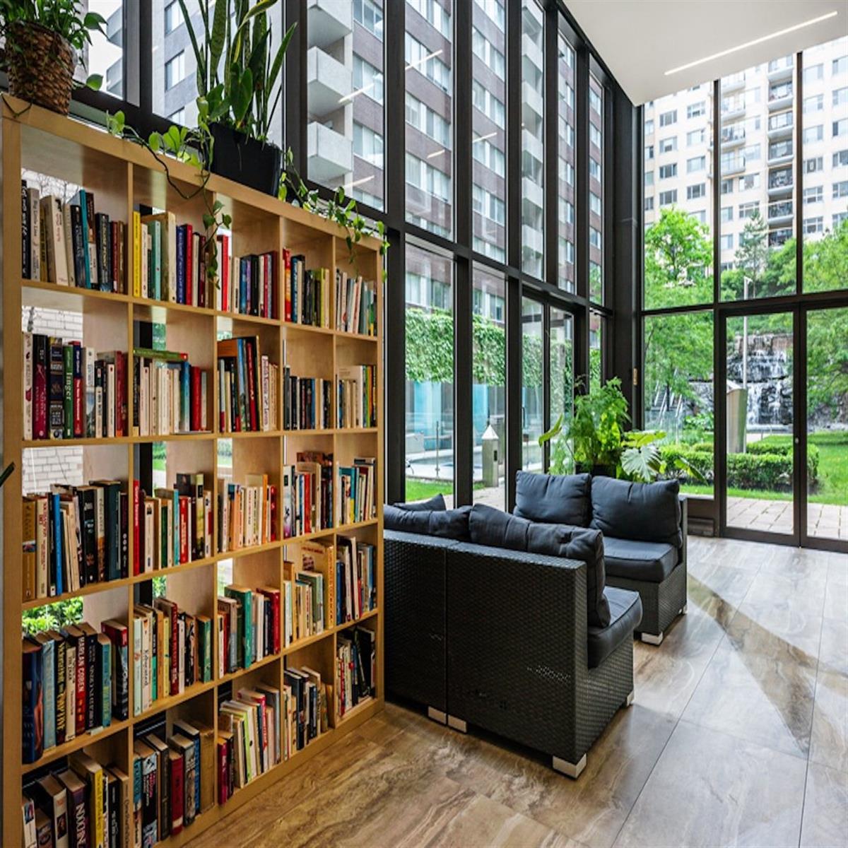 COMMON ROOM